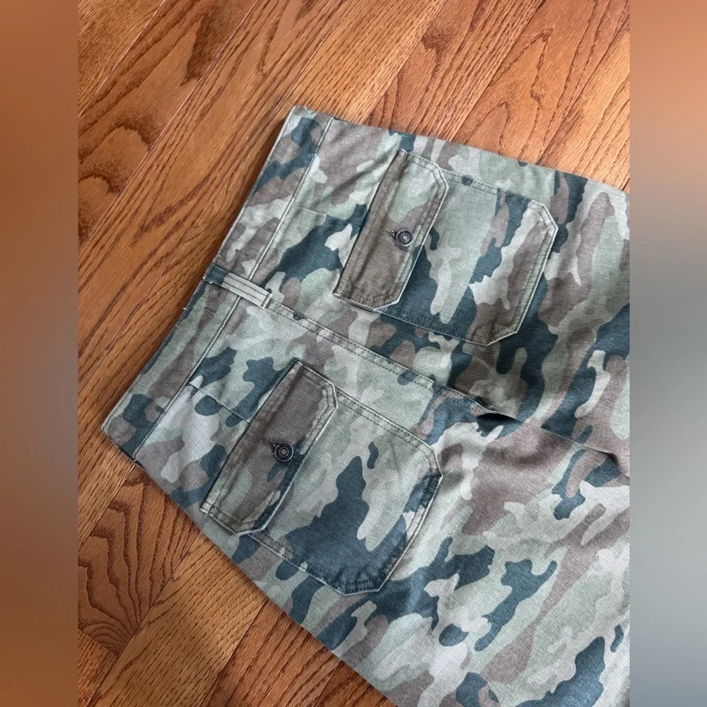 FREE PEOPLE: REMY CAMO CROPPED PANTS‎ Sz 27